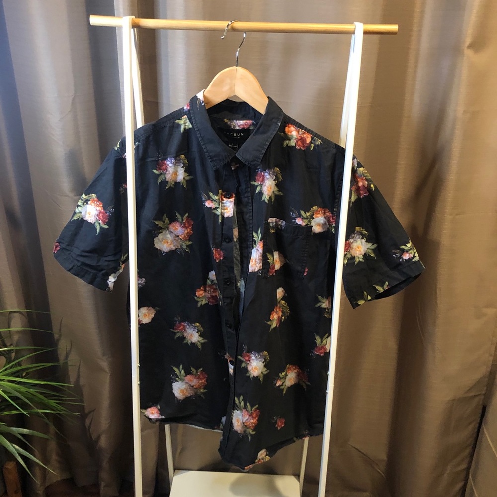 PacSun Black Tropical shirt SIZE L